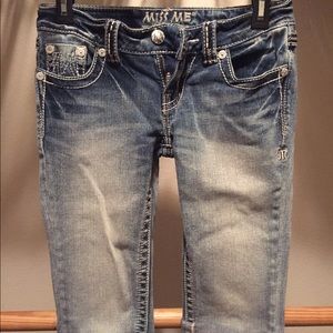 🌟AVAILABLE JAN 2022🌟Miss Me capris rolled bottoms